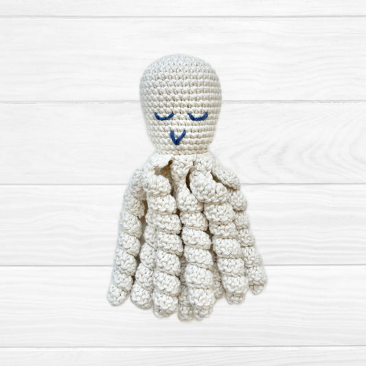 Pulpito de apego blanco