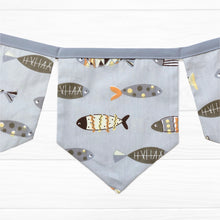 Cargar imagen en el visor de la galería, Banderín decorativo peces
