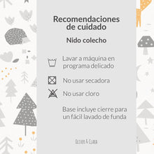 Cargar imagen en el visor de la galería, Nido colecho estrellitas/ lunas celeste y blanco
